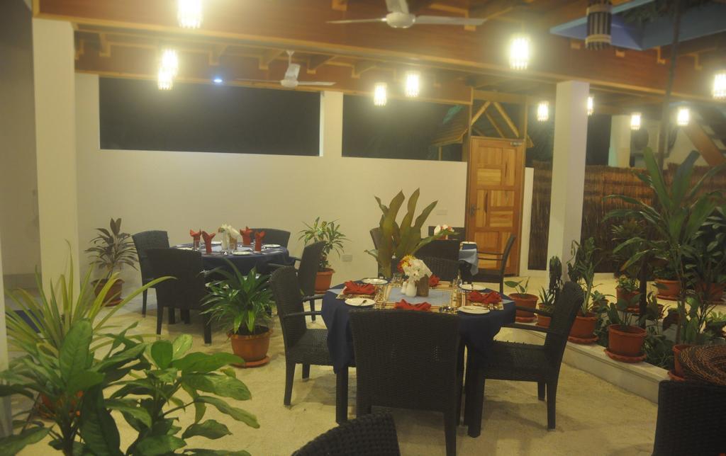 Rasdhoo Relax Inn Екстер'єр фото